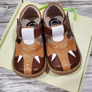 Livie and Luca Elephant Shoes New Without Box